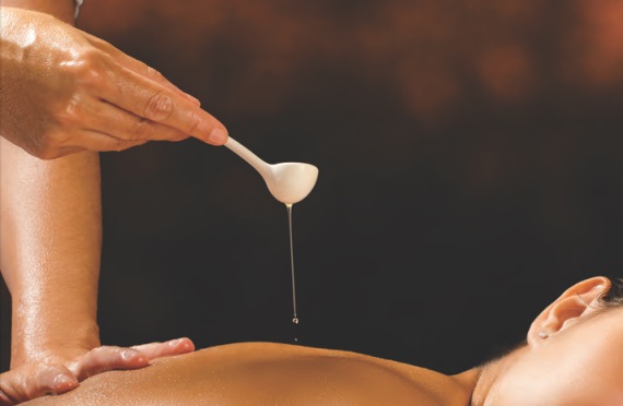 Pizhichil (Medicated Oil Bath)